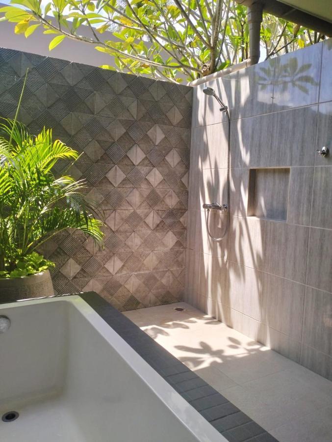 Villa Jeruk 塞隆贝拉纳克 外观 照片