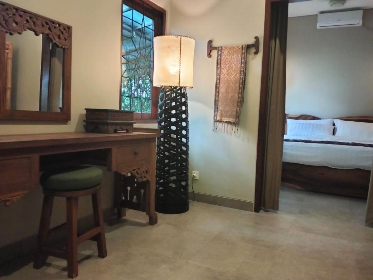 Villa Jeruk 塞隆贝拉纳克 外观 照片