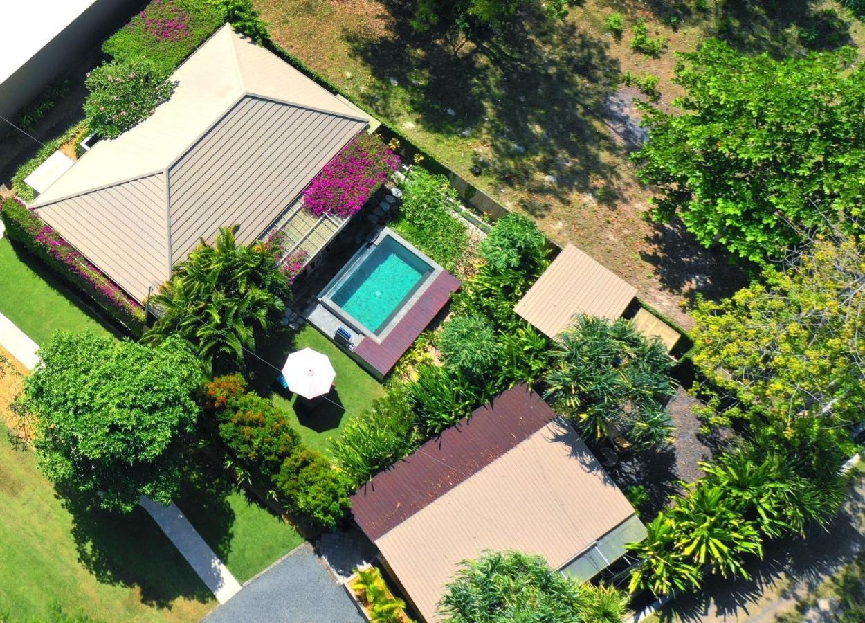 Villa Jeruk 塞隆贝拉纳克 外观 照片